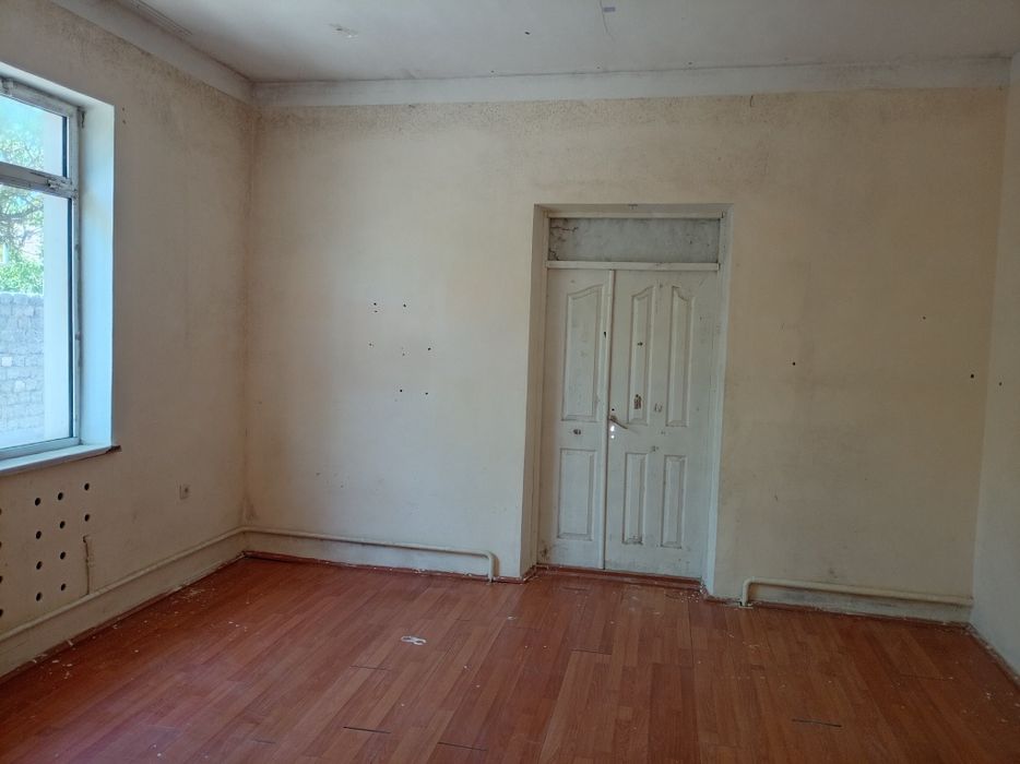 5-хонали котеж узок муддатга ижарага берилади