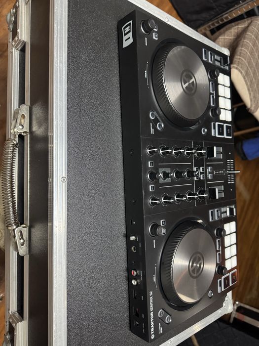 Consola Dj Traktor Kontrol S2 Mk3,case+soft