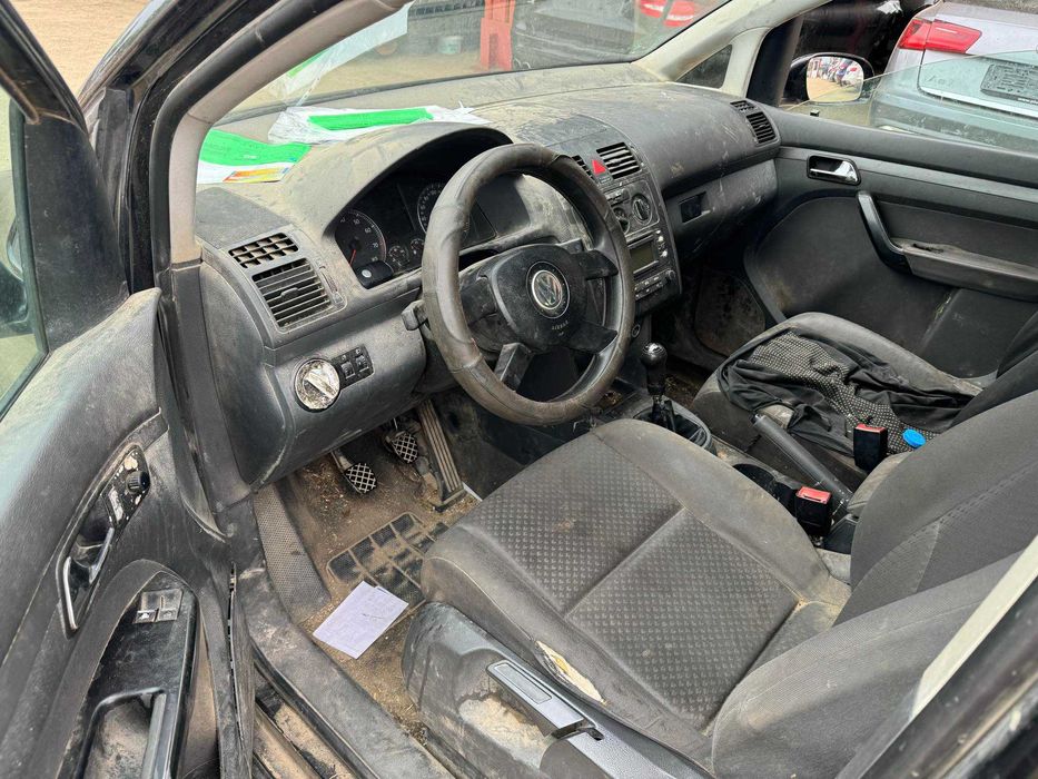 Фолксваген Туран