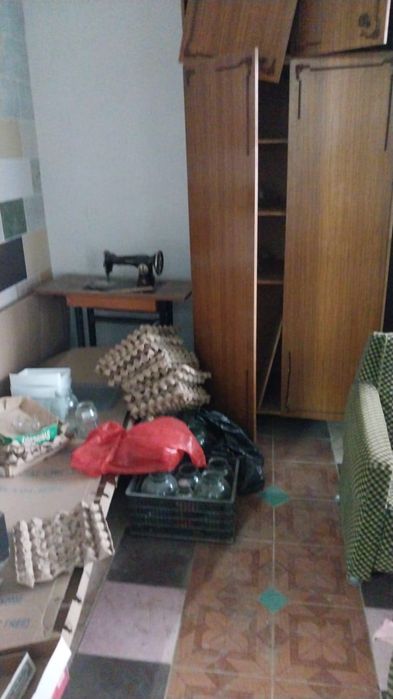 Продам квартиру и магазин