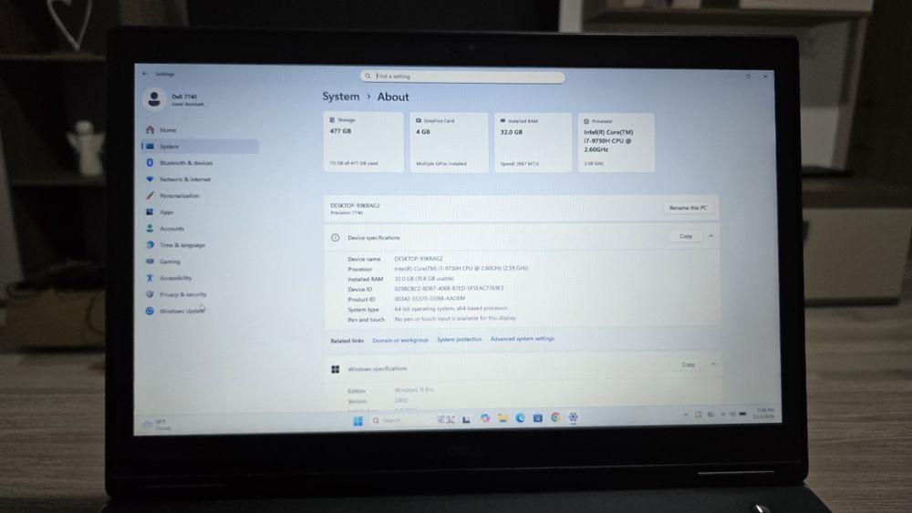 Laptop Dell Workstation i7gen9,4Gb video dedicat, 17.1" HD, 32Gb ddr4