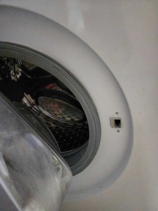 Продам стиральную машину
