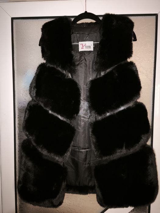 Vestă din blană artificială