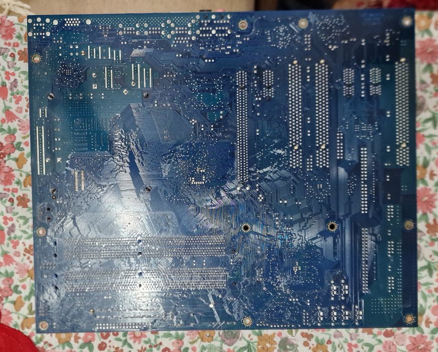 Intel desktop board 01