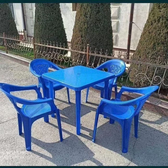 Plastmassa stol stul plastikoviy