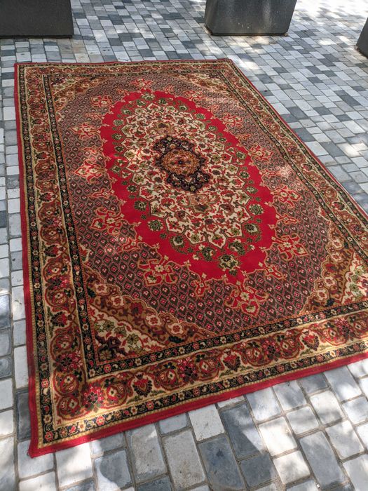 Ковер, палас (3 х 2).