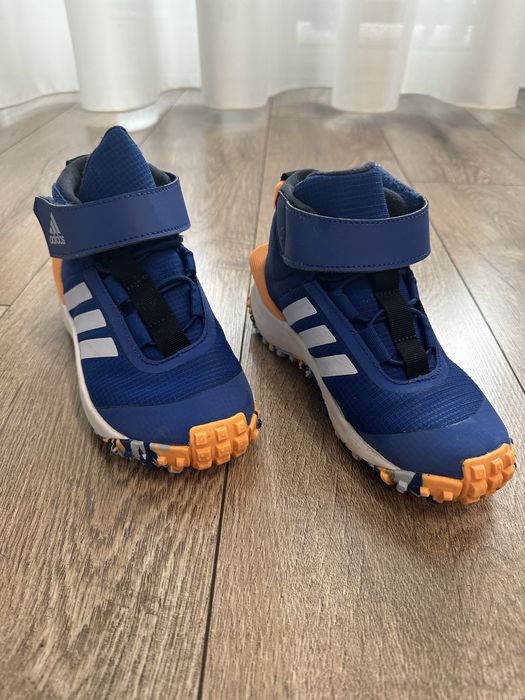 Детски боти Адидас