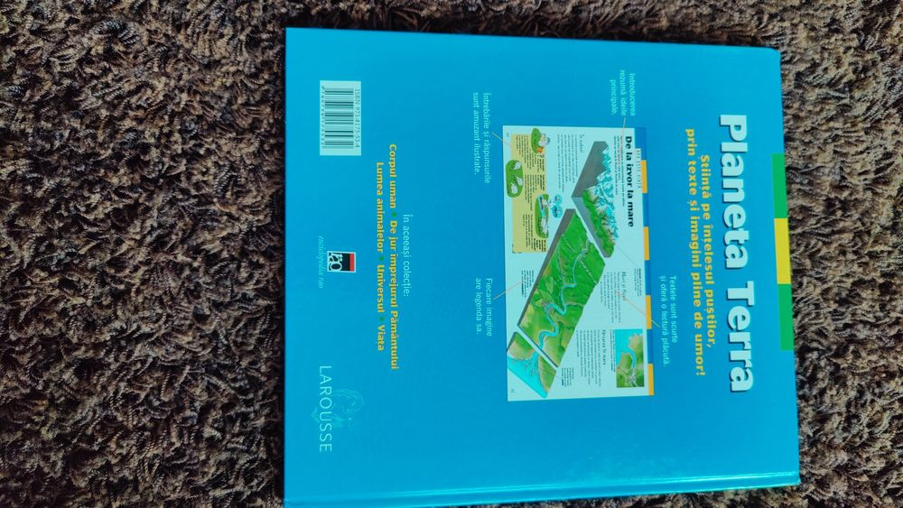 Planeta Terra,  Iubirea între joc si realitate