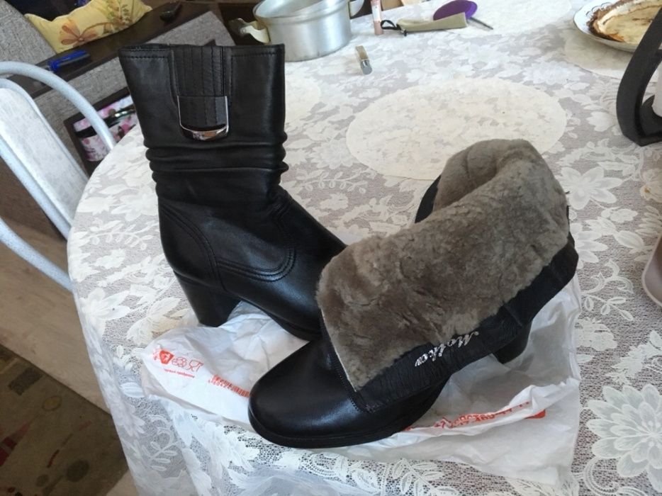 Продам сапоги