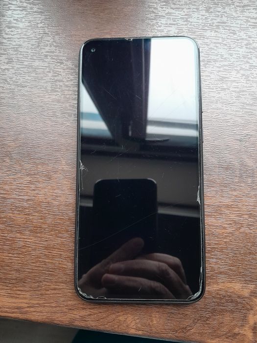 Самсунг А11 сотаман