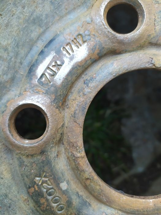 Джанта с гума Мишелин 7Jx17H2 ET50