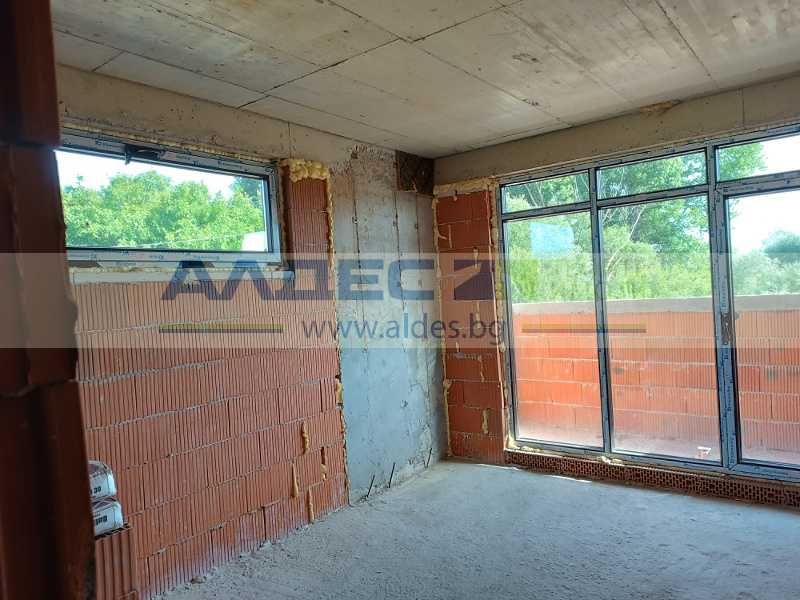 Продава се Къща в София, Челопечене - 280 кв.м за 1250 €/кв.м - Снимка #3