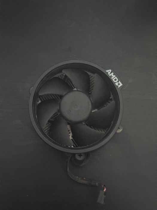 vand procesor ryzen 5 1400