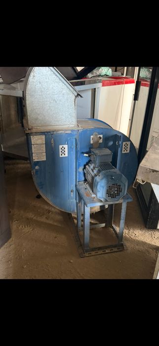 Промышленный вентилятор (улитка), б/у