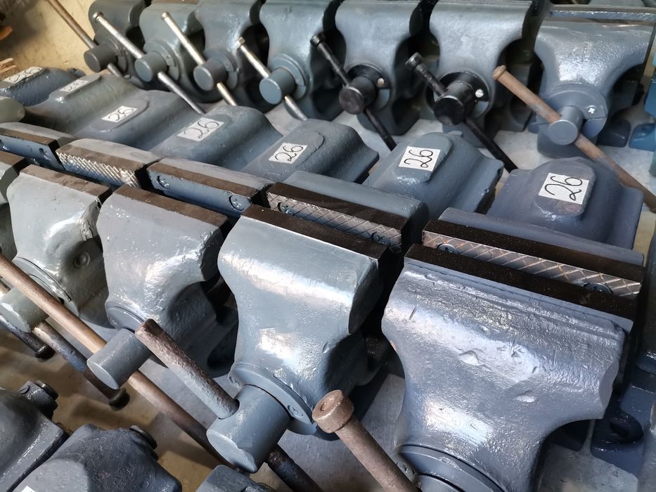 Малко средно голямо менгеме