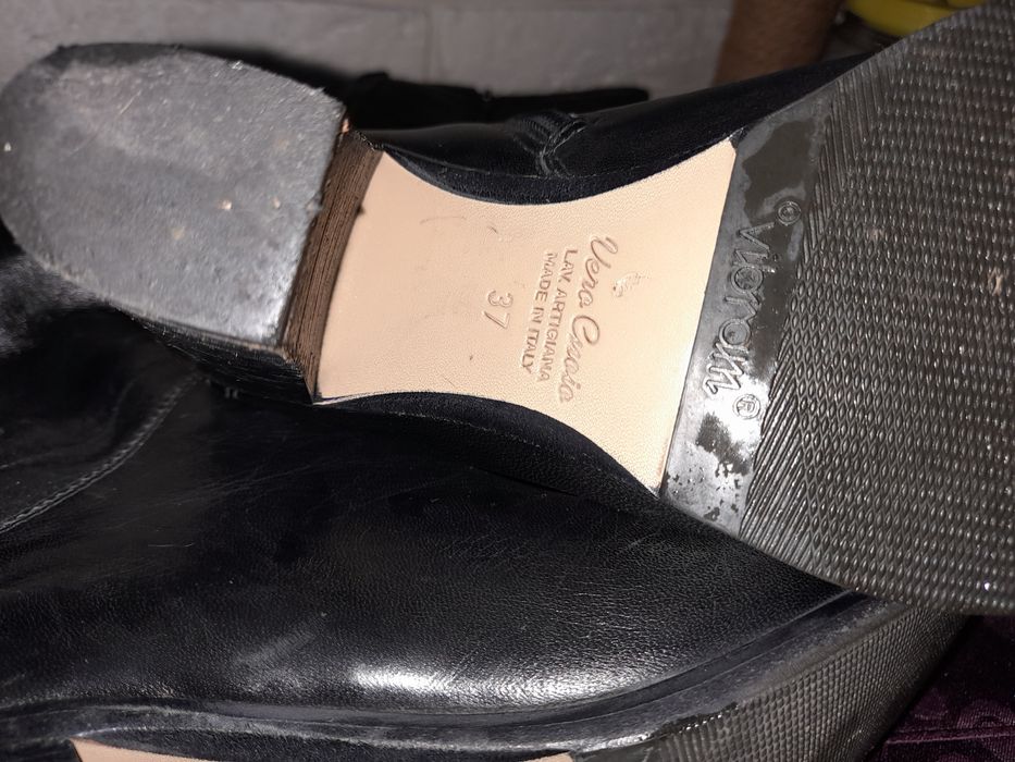 Зимние,демисезонные сапоги 37