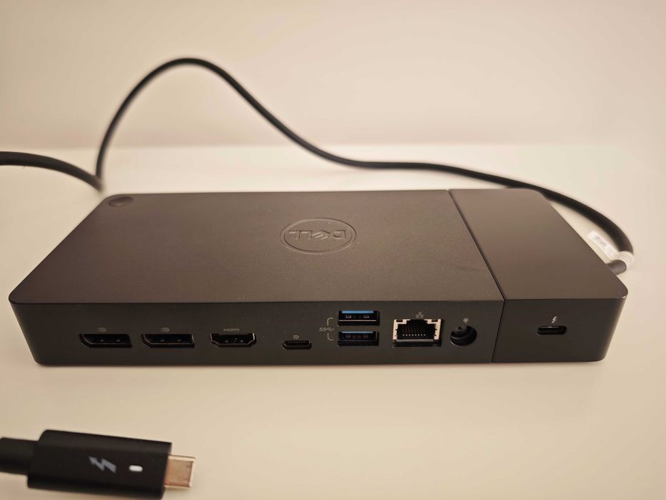 Докинг-станции Dell WD19tbs 180W, WD15 130W, wd15 180W