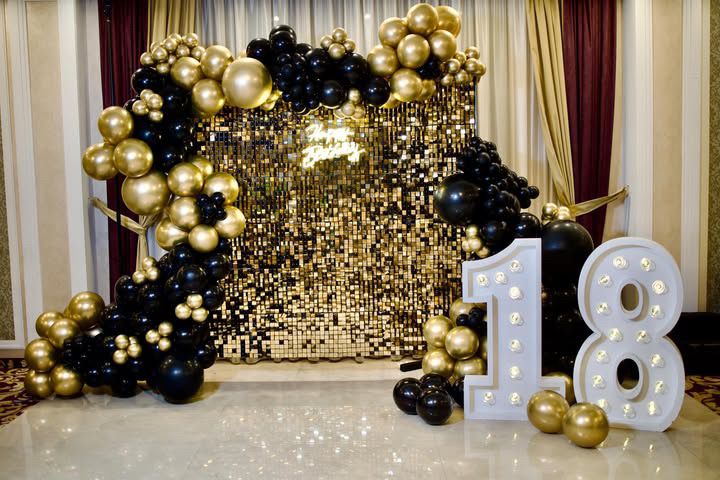 Cabina foto/ cocktail bar/ tort shoturi/ decoratiuni/ photo corner/fum