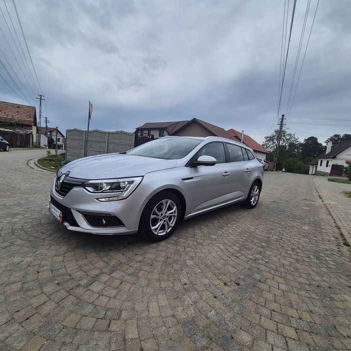RENAULT Megane 2017 — imagine 2
