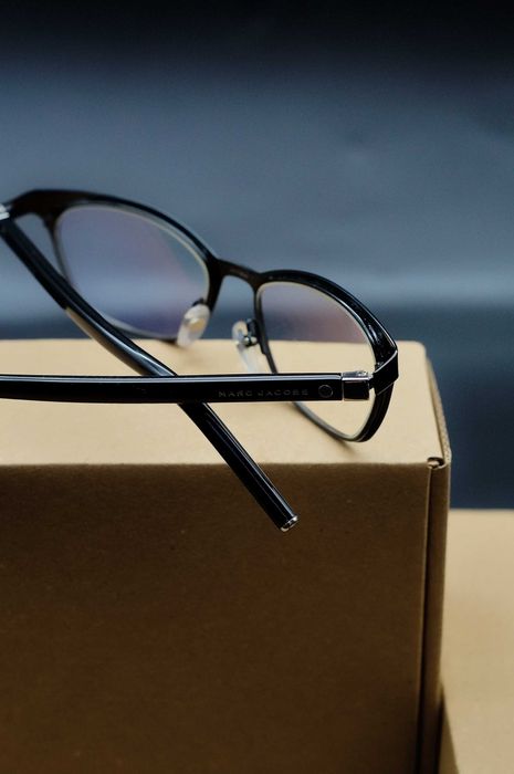 Vând ochelari Marc Jacobs (protectie calculator)
