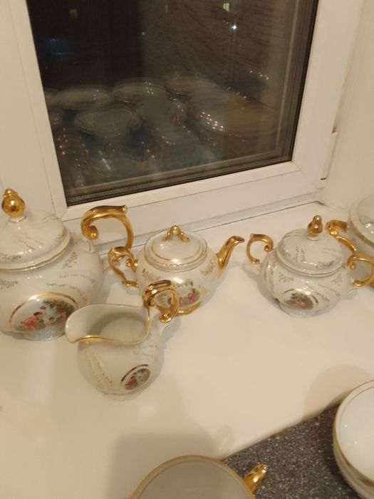 Столовый сервиз Мадонна.