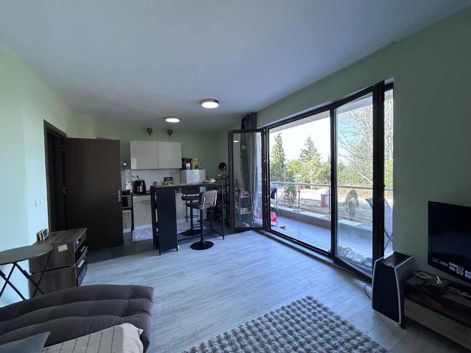 Дава се под наем Двустаен апартамент в Обзор - 78 кв.м за 420 € - Снимка #13