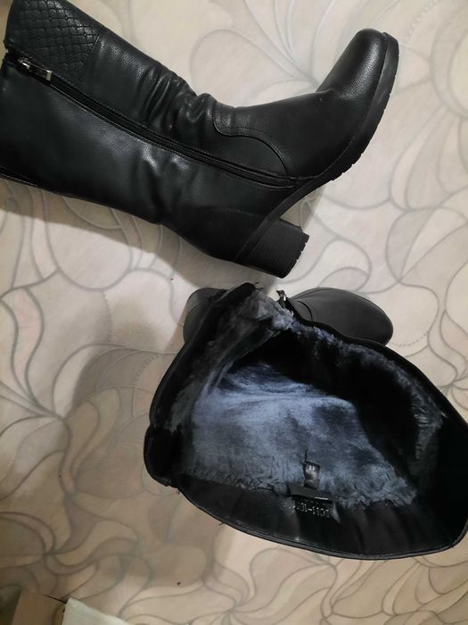 Продам  сапоги 40-41 размер