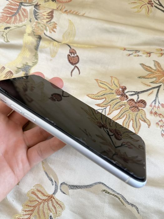 Iphone XR 64 Gb обмен или продам