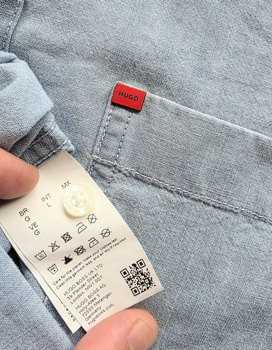 Camașa HUGO Boss originala masura L-XL