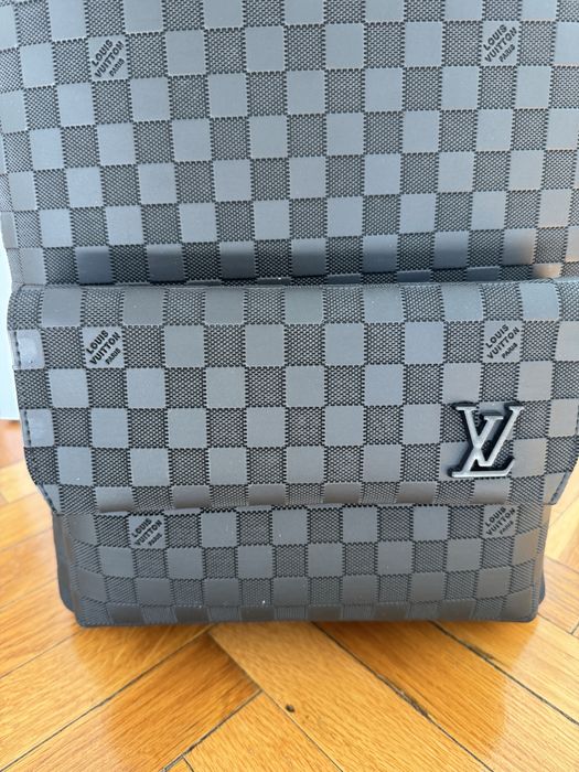 Ghiozdan Louis Vuitton