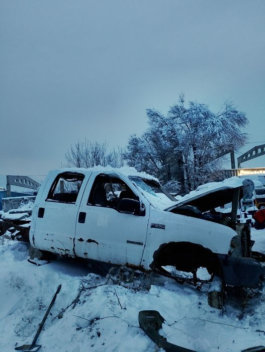 Кабина с каркасом ford