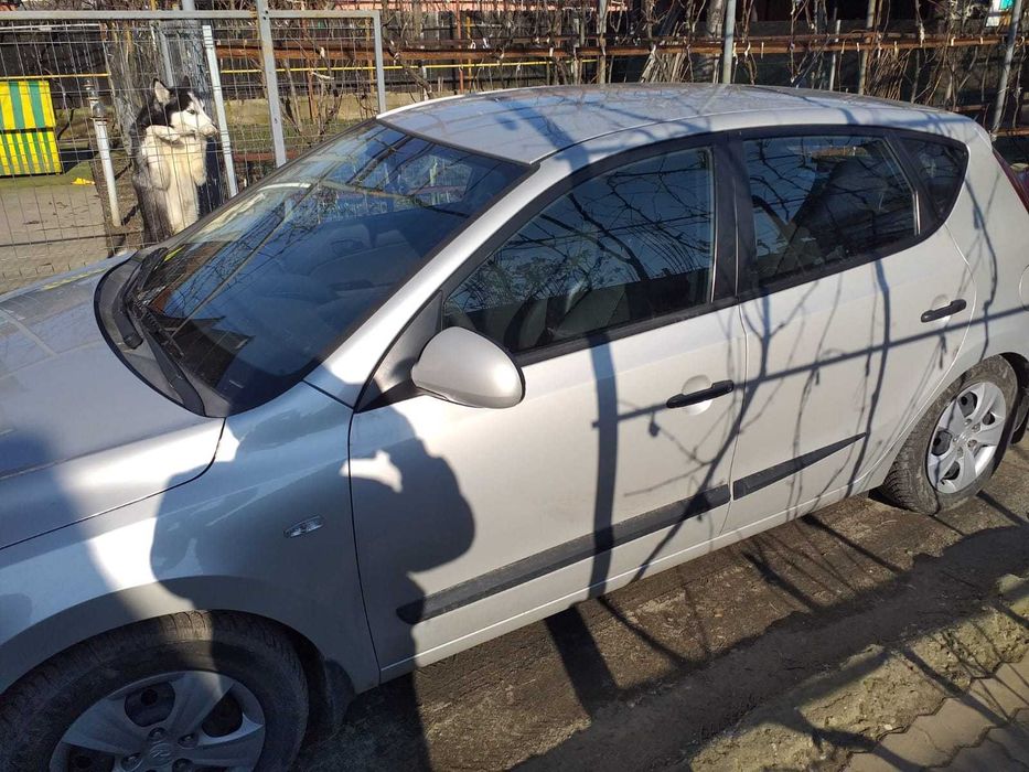 hyundai i30 model 2010 benzina si gpl euro 4
