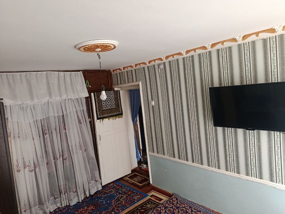 Срочно продаётся 1комнатная квартира на 4этаже в доль дороге