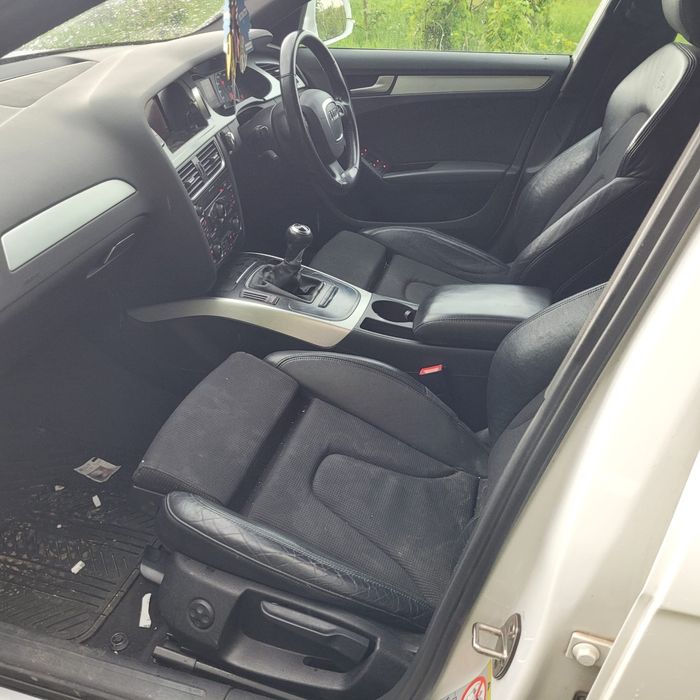 Vand Audi A4 2.0 tdi S’line Xenon Led fata spate