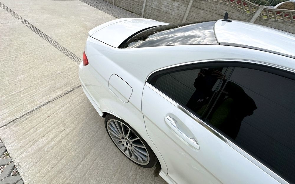 Mercedes Benz W204 6.3 AMG