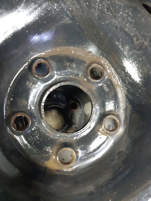 На 15 5 /112 ауди ,фольц