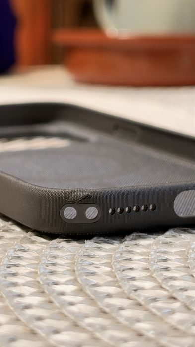 Husă originală Apple TechWoven Black – iPhone 17 Pro Max