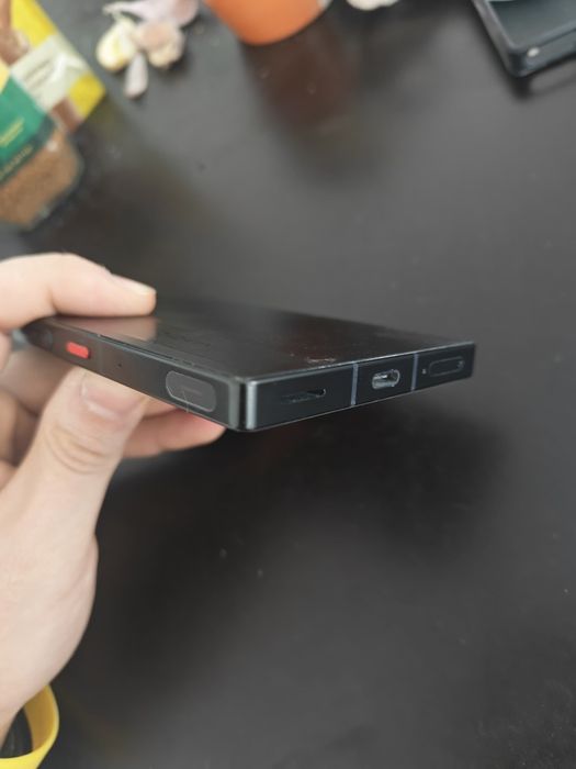 Nubia redmagic 9pro 12/256