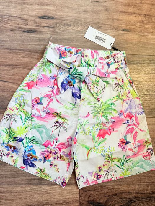 детски къси панталонки  Guess