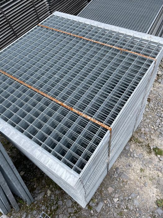 Grilaje metalice galvanizate