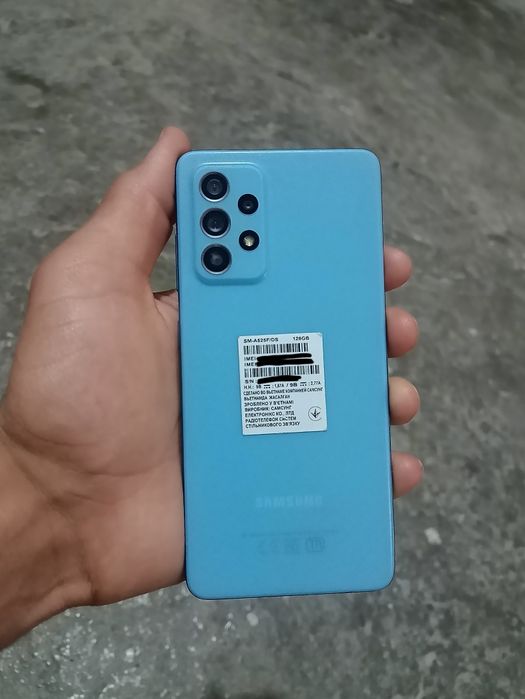 Samsung A 52 holati ideal, hamma joyi radnoy, usto kurmagan.