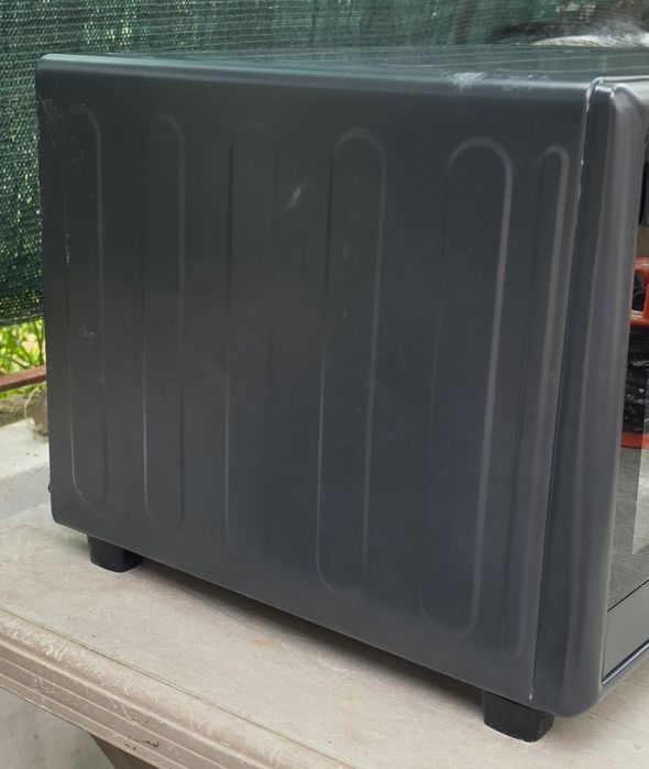 Малка фурна CECOTEC 60L 2200w.