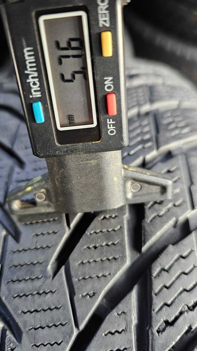 Anvelope 215 55 17 NOKIAN  iarna