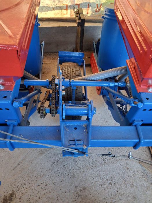 Semănătoare porumb SPC4