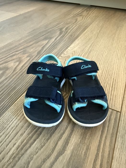 Сандали Clarks 25 момче