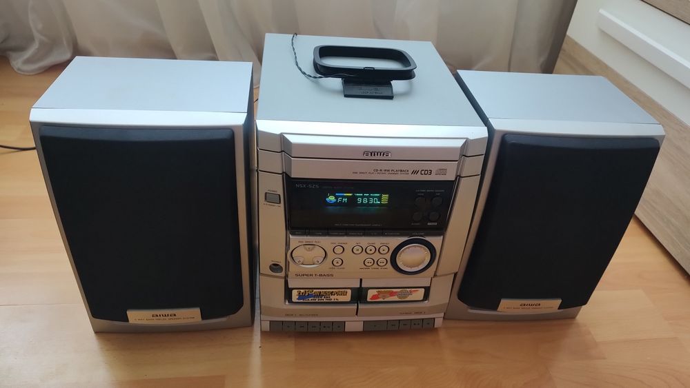 Combina muzicala Aiwa NSX S5Z