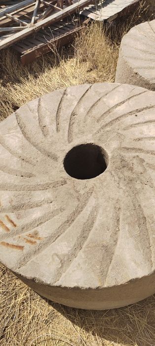 Жерновая мельница