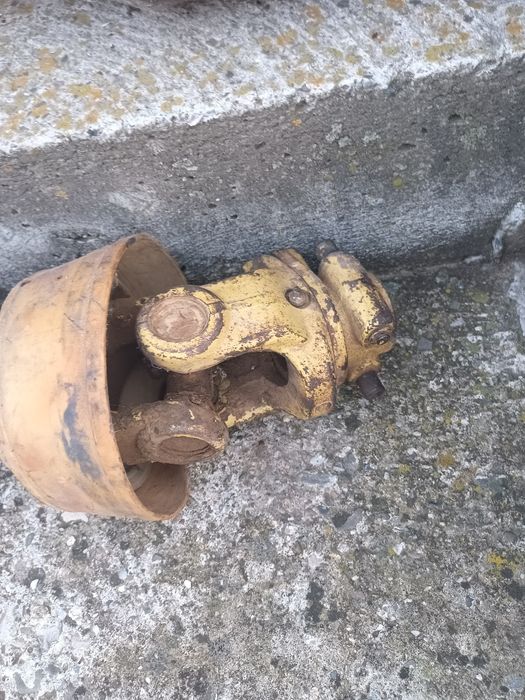 Cardan tractor pentru freza