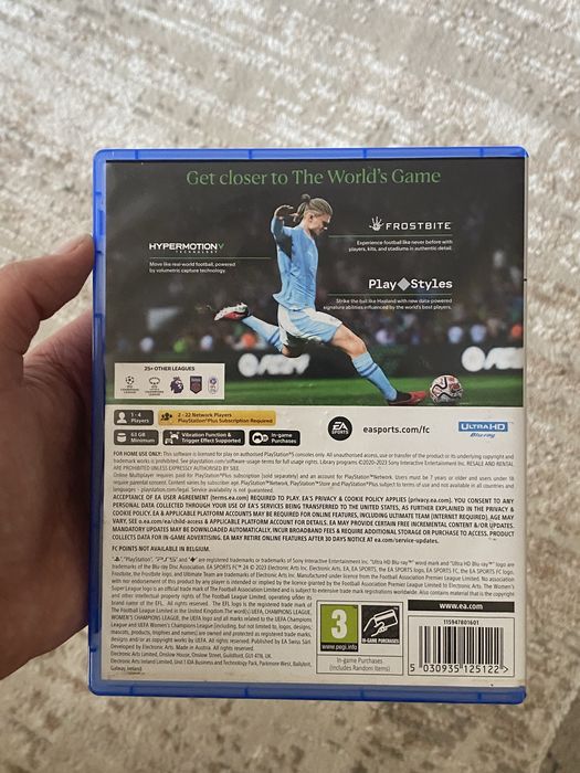 FIFA24 PS5 в хорошем состоянии