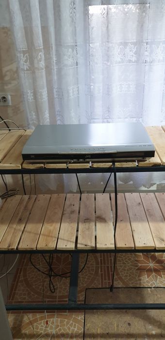 Домашний кинотеатр JVC.